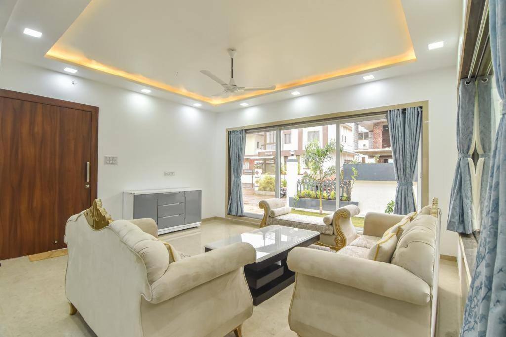 Royal Paradise Villa 로나발라 외부 사진