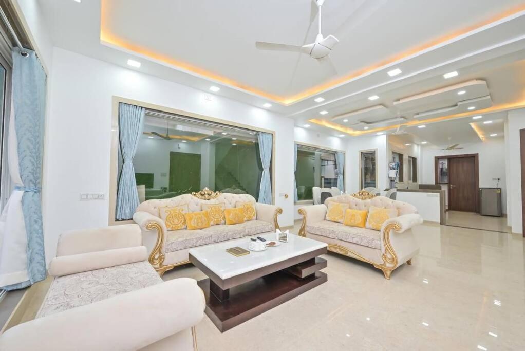 Royal Paradise Villa 로나발라 외부 사진