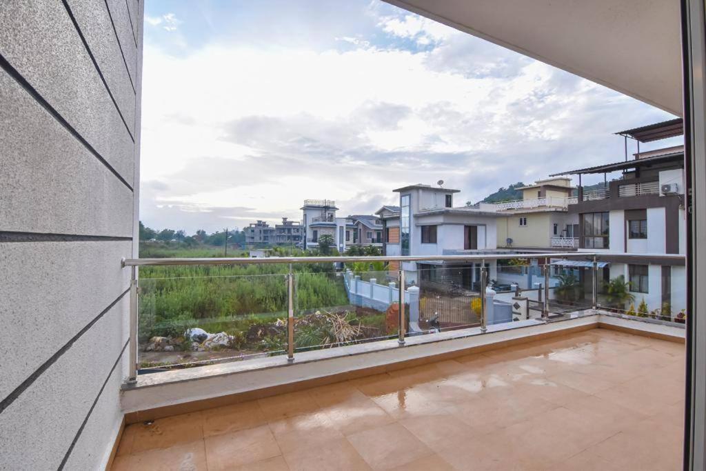 Royal Paradise Villa 로나발라 외부 사진
