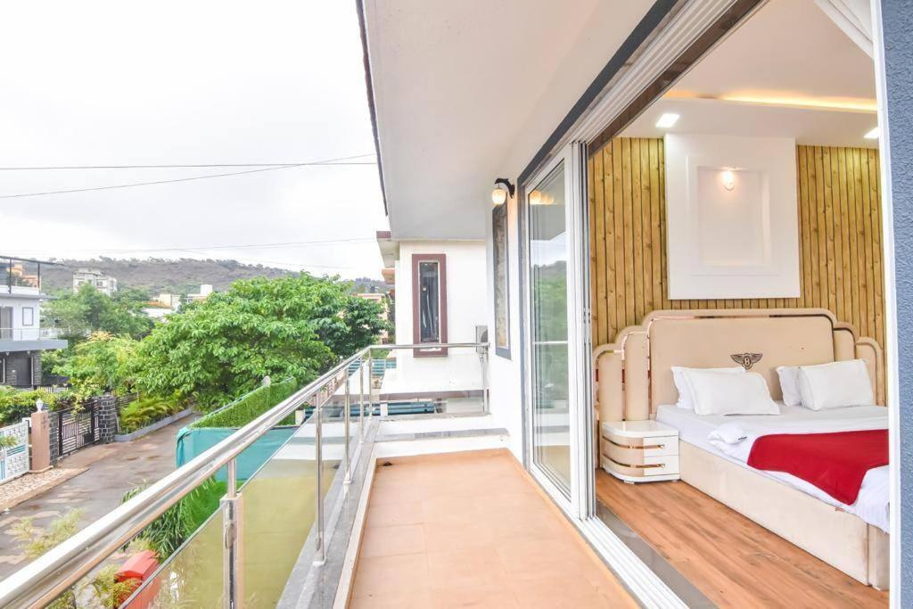 Royal Paradise Villa 로나발라 외부 사진